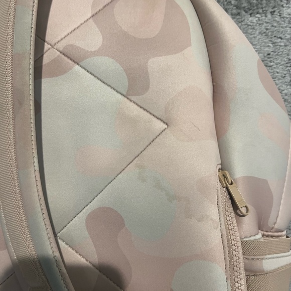 Dakota Dagne Dover Backpack - Picture 4 of 10